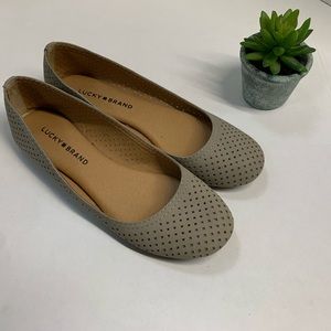 Lucky Brand Neutral Beige Flats, Size 7.5